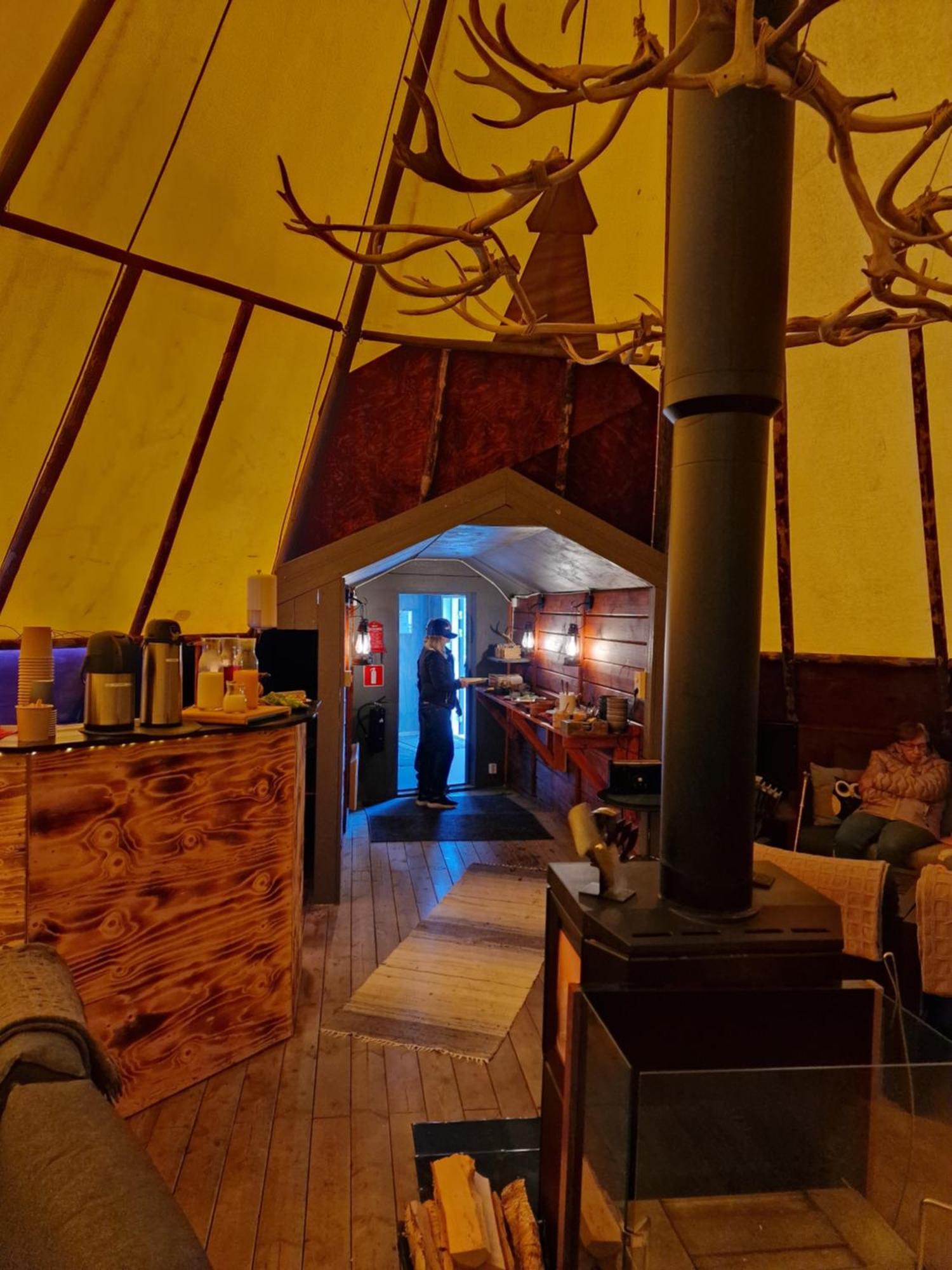 Reindeer Lodge Jukkasjärvi Exterior foto